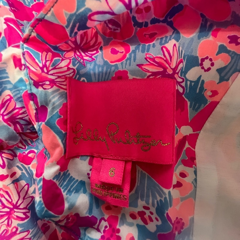 Lilly Pulitzer Vibrant Pink Floral Midi Dress
Caja 4 - Picture 4 of 7